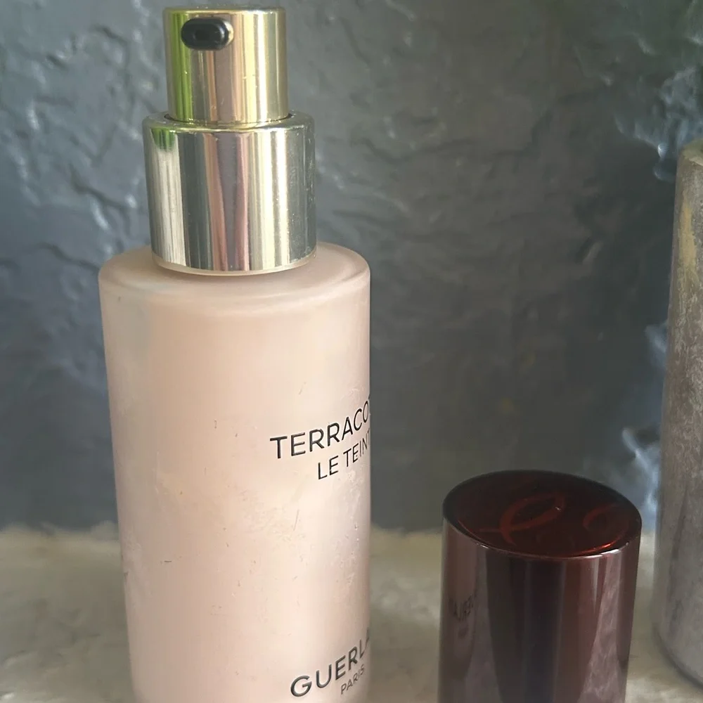 Guerlain Terracotta Le Teint Foundation 24 OC 24 Hour Wear